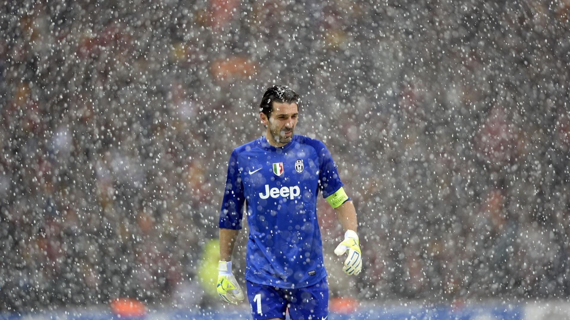 五大联赛是否通过反向组织传导打乱对手站位,五大联赛传控球队